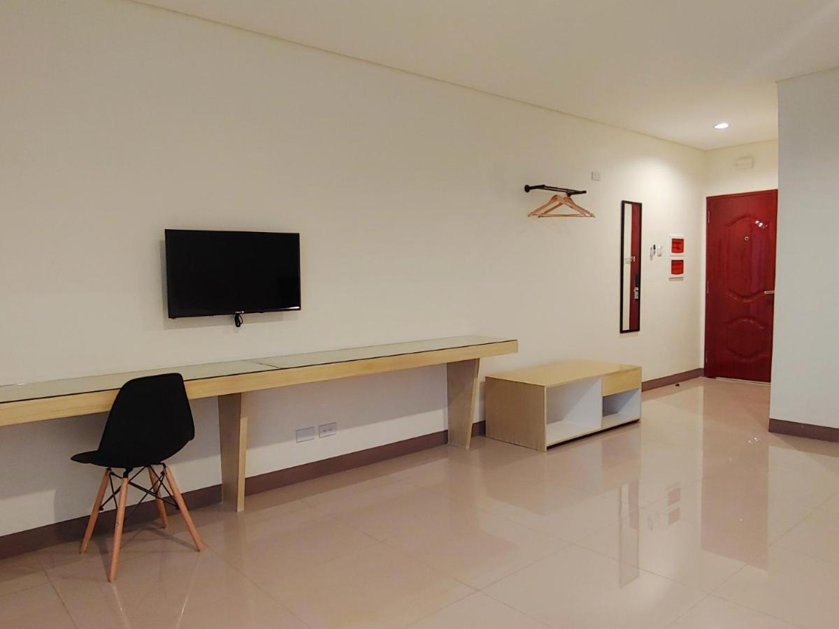 Kaizen Suites Manila Exterior foto