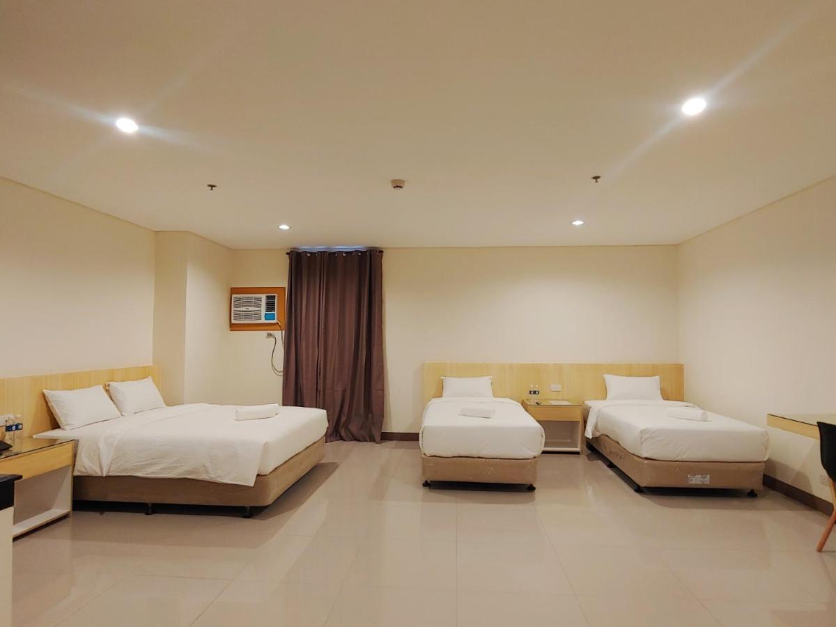 Kaizen Suites Manila Exterior foto