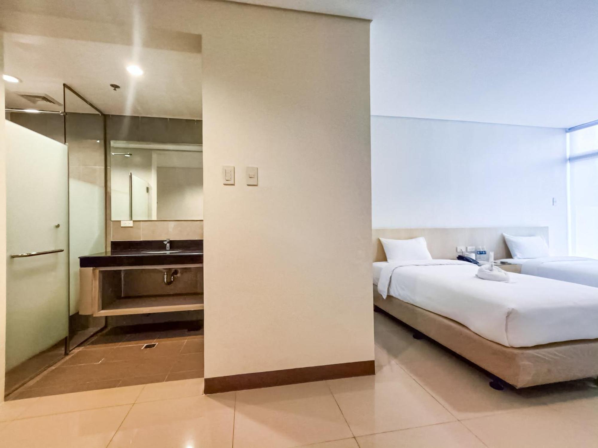 Kaizen Suites Manila Exterior foto