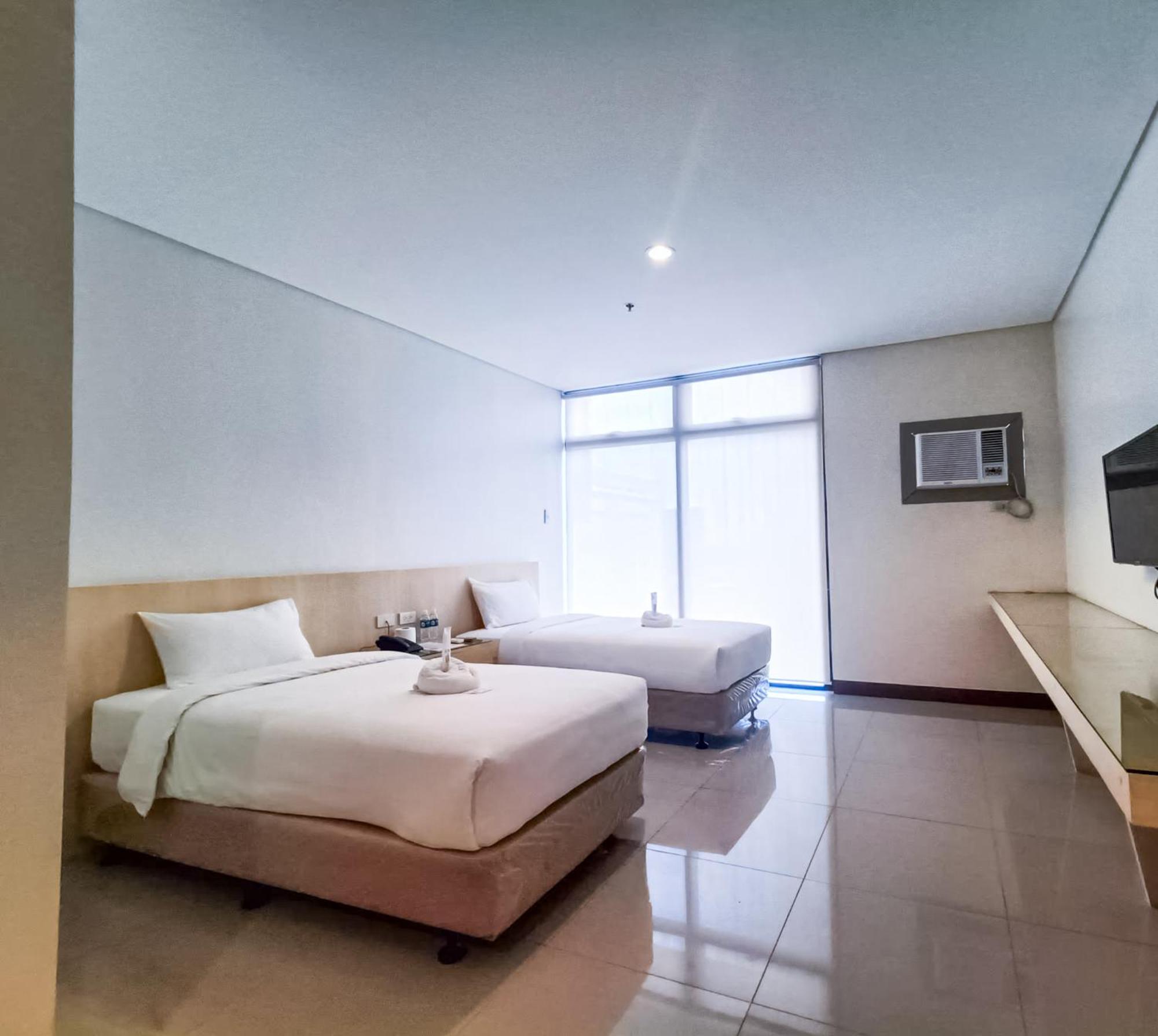 Kaizen Suites Manila Exterior foto